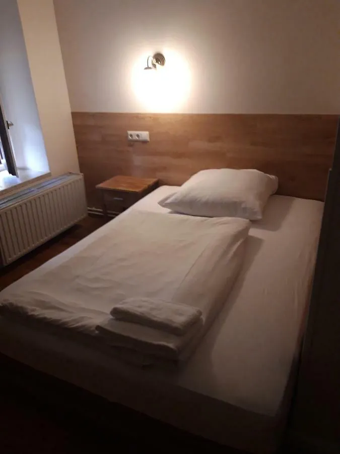 Lv Rooms & Apartments Am Luetzowplatz Berlin