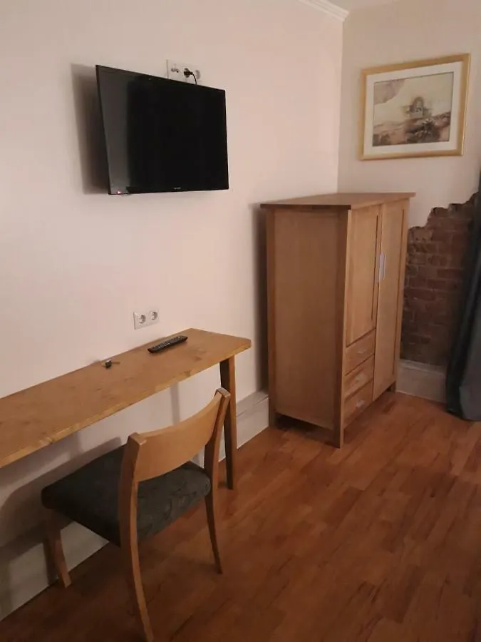Lv Rooms & Apartments Am Luetzowplatz Berlin